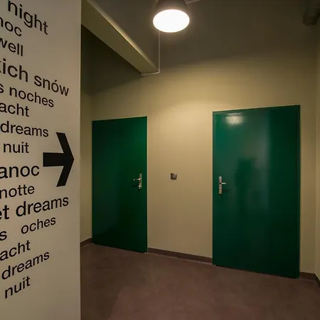 110 بيت ضيافة غدينيا