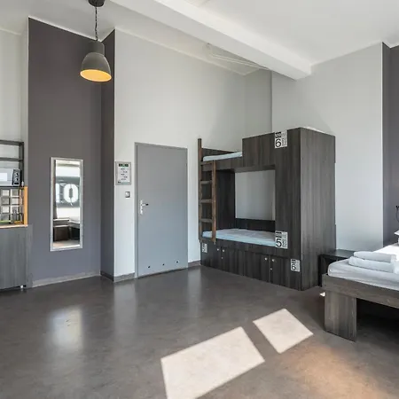 110 بيت ضيافة